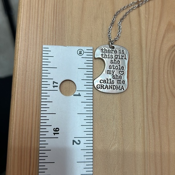 Grandma / Granddaughter Necklace Silver Tone 18” + 2” Ext NWOT - Picture 6 of 6